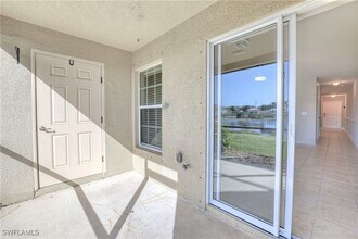 Building Photo - 9093 Gervais Cir