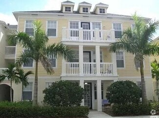 Building Photo - 225 Murcia Dr