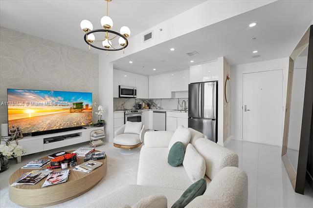 Foto del edificio - 300 S Biscayne Blvd