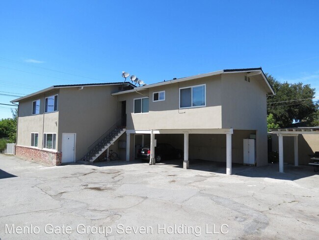 Building Photo - 92 Buckingham Ave