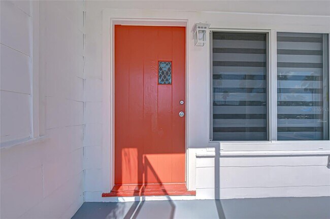 Foto del edificio - 5737 Shore Blvd S