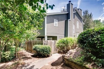 Building Photo - 818 Wuthering Way