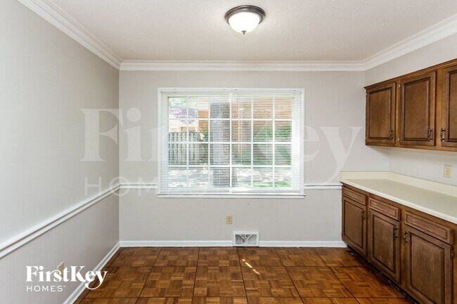 Foto del edificio - 6991 Dashwood Dr