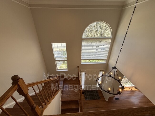 Building Photo - 14 Heatherbrook Ln