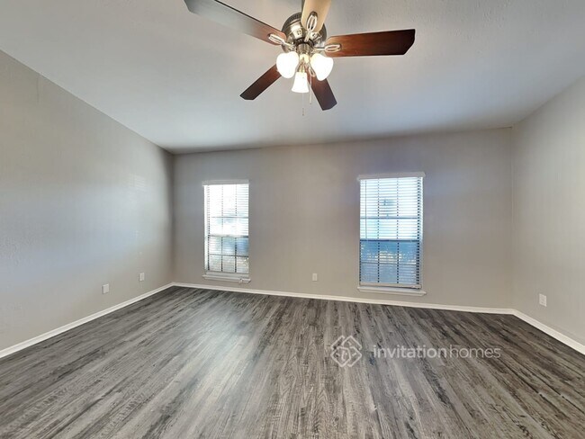 Foto del edificio - 4228 Ireland St