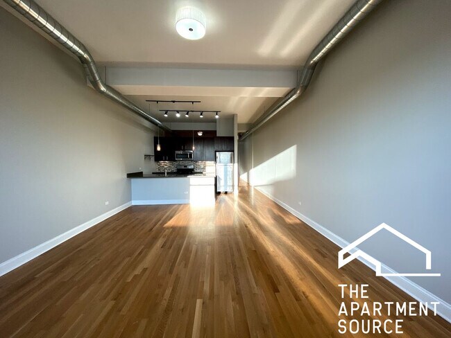 Building Photo - 2778 N Milwaukee Ave