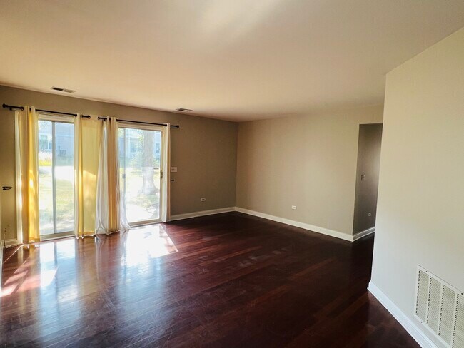 Foto del edificio - 225 Winnsboro Ct