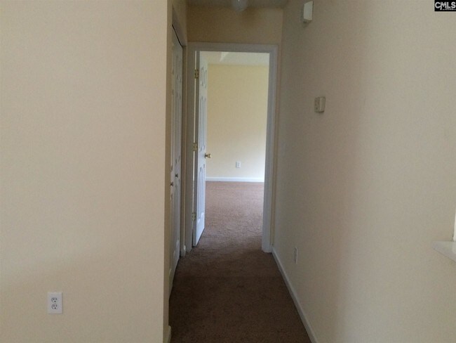 Building Photo - 414 Spring Oak Ln