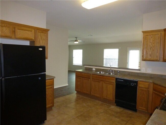 Building Photo - 3250 Corrigan Ln
