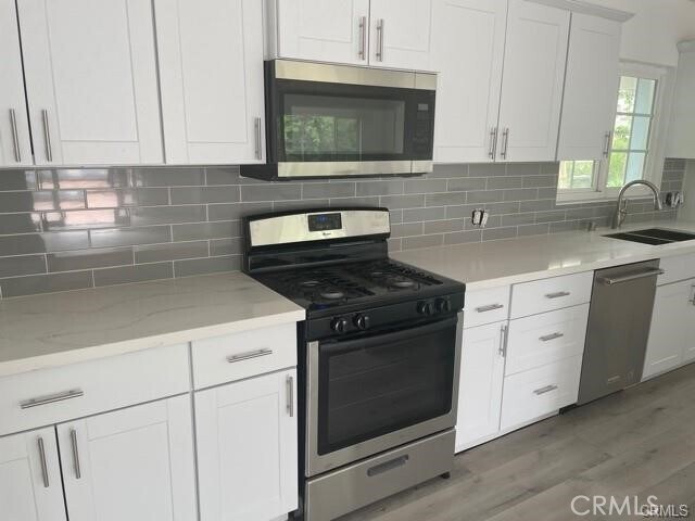 Foto del edificio - 12472 Woodlawn Ave