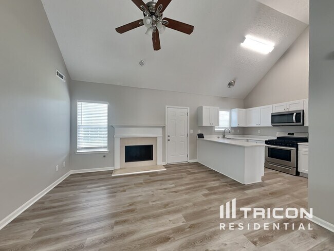 Building Photo - 731 Tullamore Way