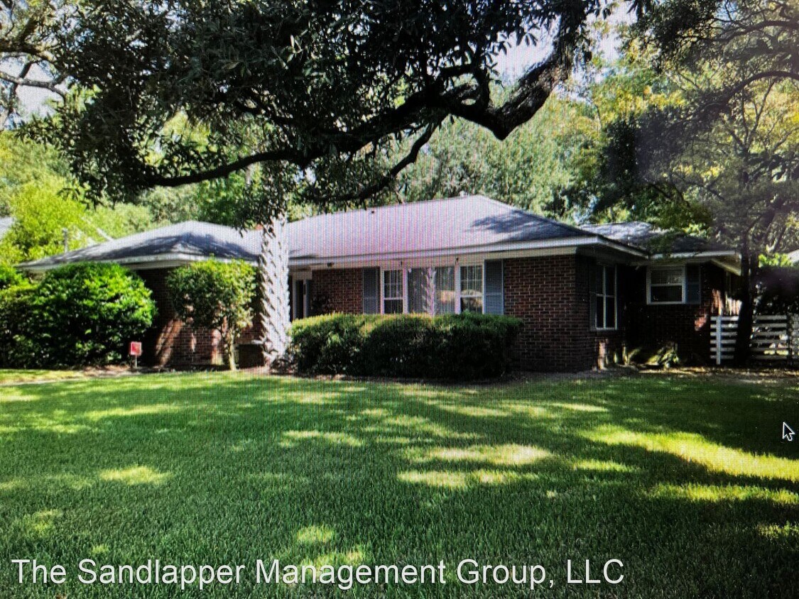 Primary Photo - 2 br, 2 bath House - 725 Woodward Road