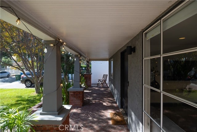 Building Photo - 11049 Blix St