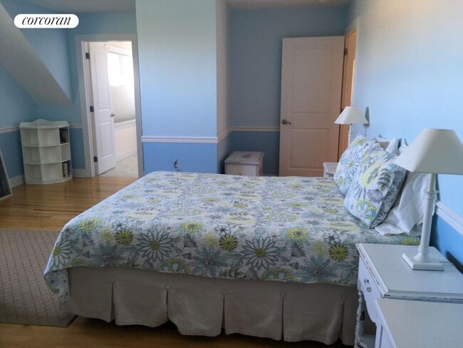 Foto del edificio - 896 Deerfield Rd