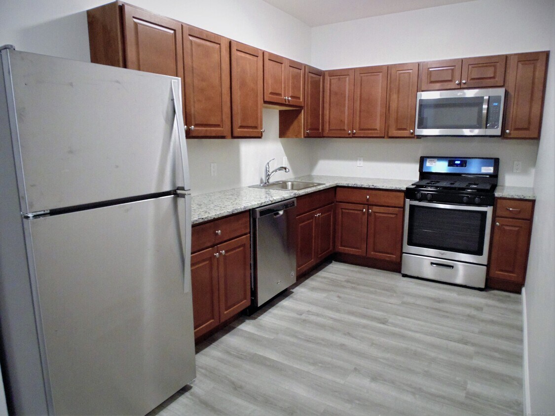 Foto principal - 2836 Fairfield Ave
