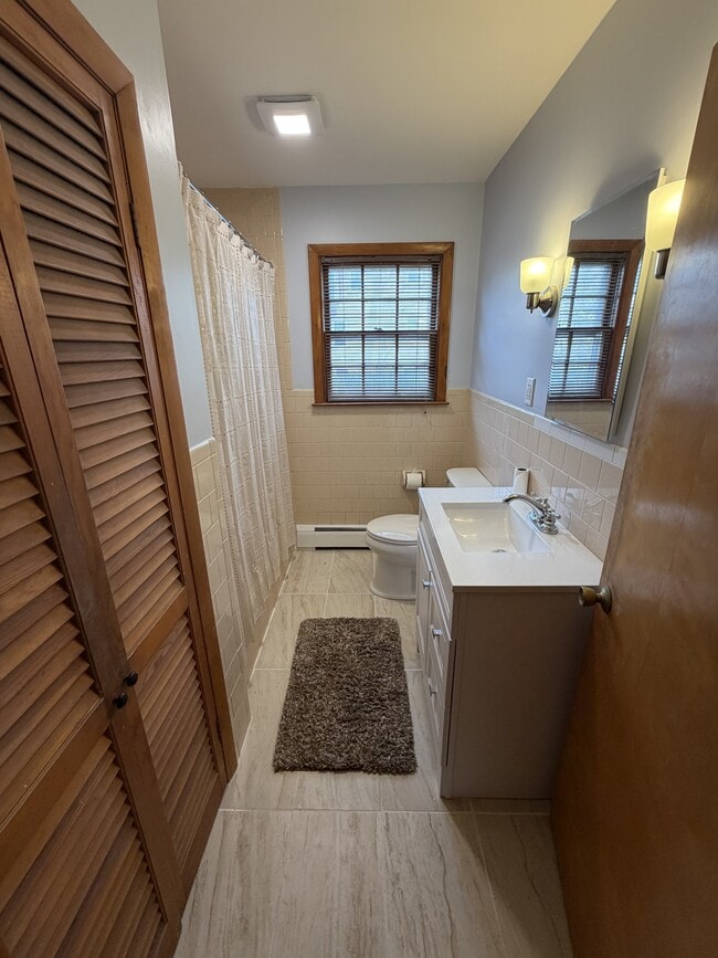 Photo - 71 Appleton St House