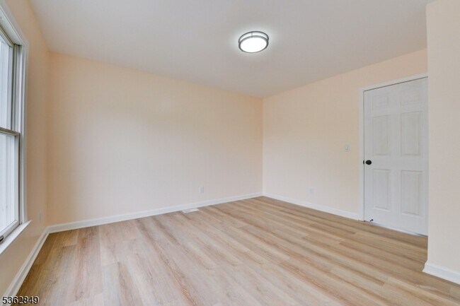 Foto del edificio - 145 S Arlington Ave