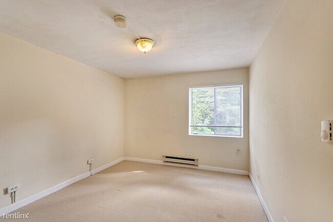 Foto del edificio - 1800 Jefferson Park Ave