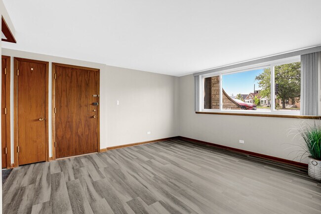 Foto del edificio - 7101 W Foster Pl