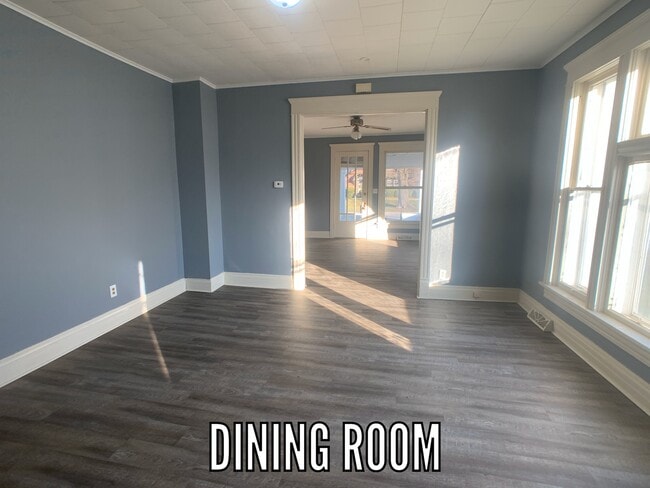 Foto del edificio - 1344 N Walnut St