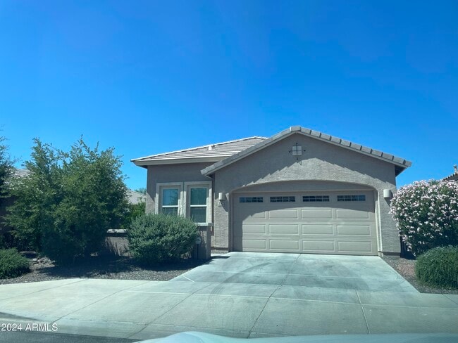 Building Photo - 3822 E Desert Broom Dr
