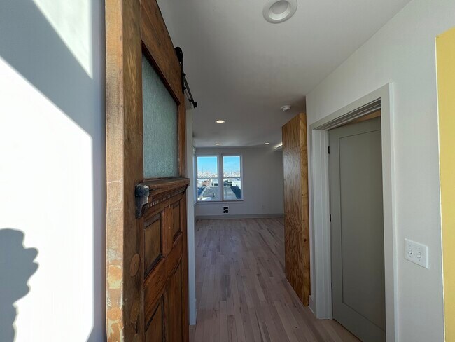 Foto del edificio - 2019 S Beechwood St
