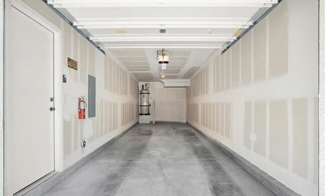 Foto del edificio - 2766 Atomic Tangerine Way