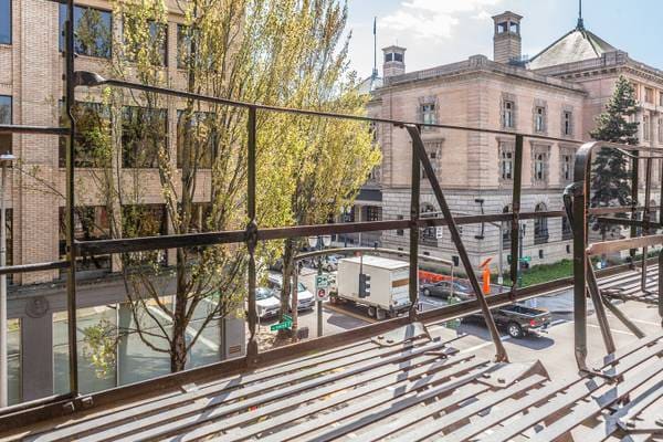 Building Photo - Everett Micro Lofts