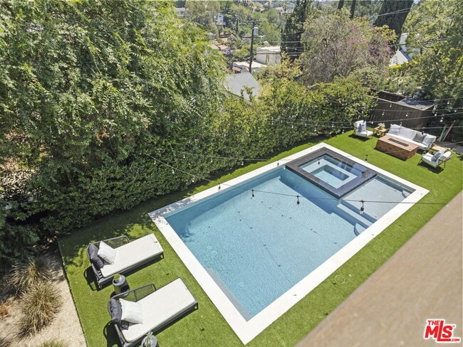 Foto del edificio - 2304 Vestal Ave