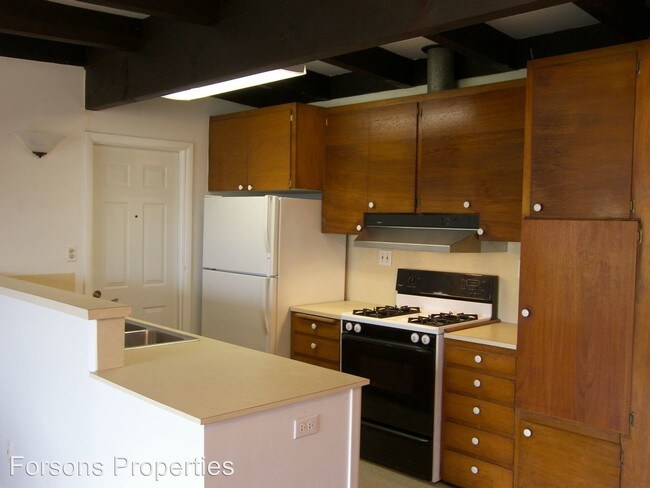 Building Photo - 3 br, 1 bath Apartment - 1050 Forson Rd