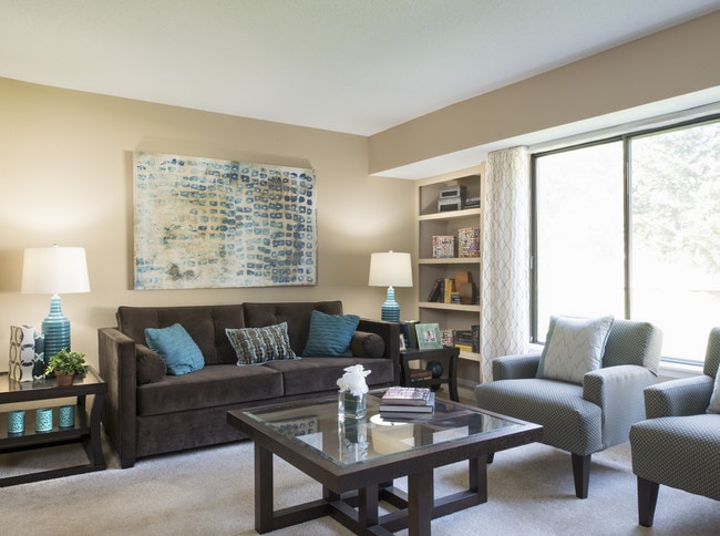 Building Photo - Glens of Northville Apartments