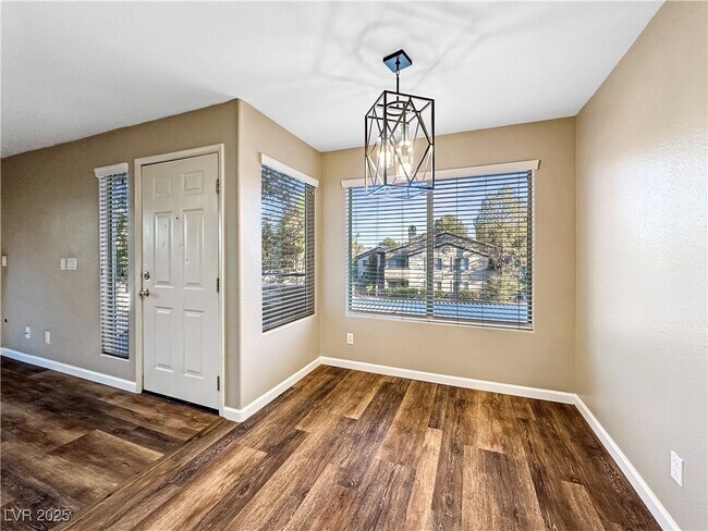 Foto del edificio - 5211 Caspian Springs Dr