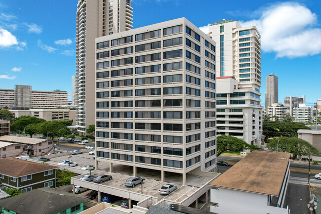 Building Photo - Kapiolani House