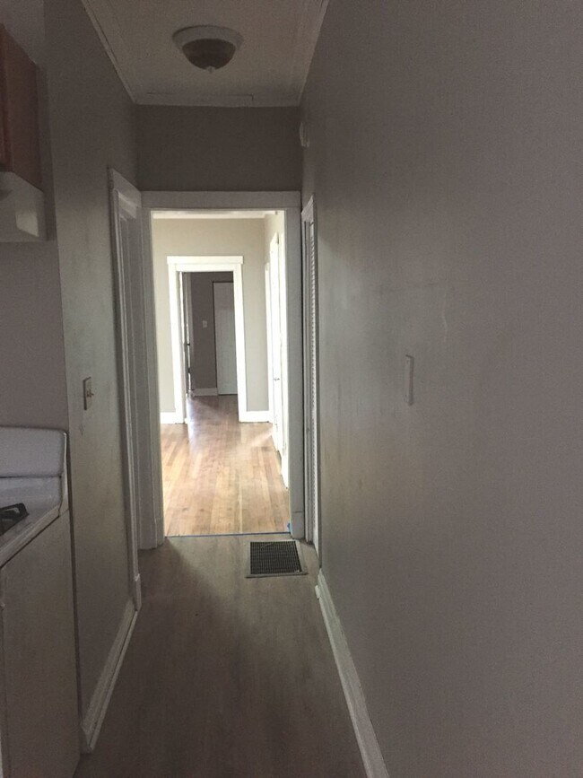 Foto del edificio - 3821 W Fillmore St