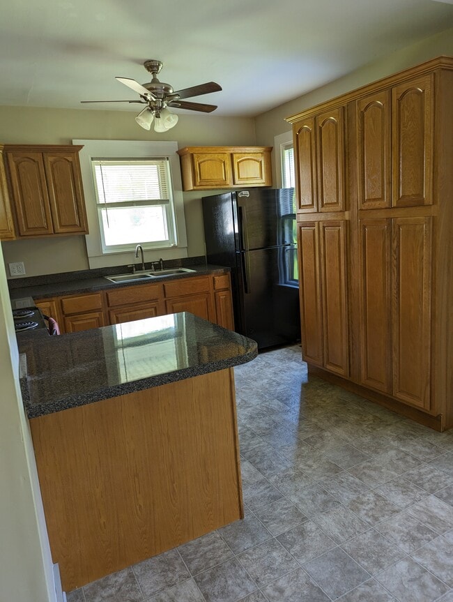 Building Photo - Willington Village Apartments