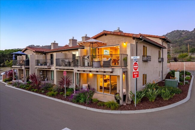 Foto del edificio - Furnished Townhome in Pismo Beach with Oce...