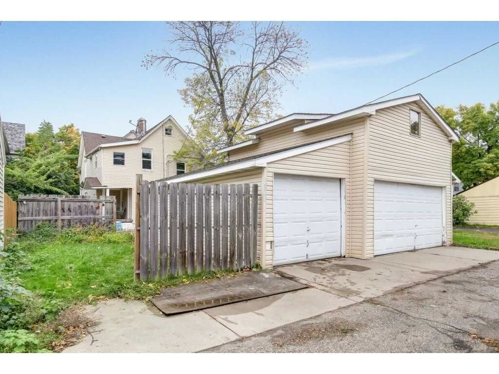 Foto principal - 1931 Fillmore St NE