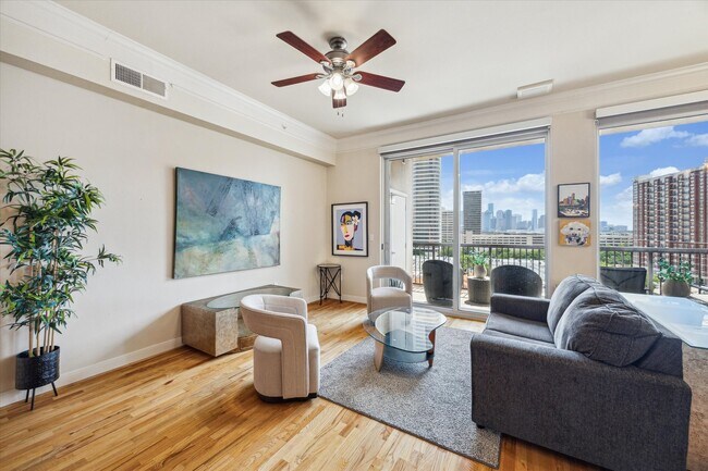 Foto del edificio - 3333 Allen Pkwy