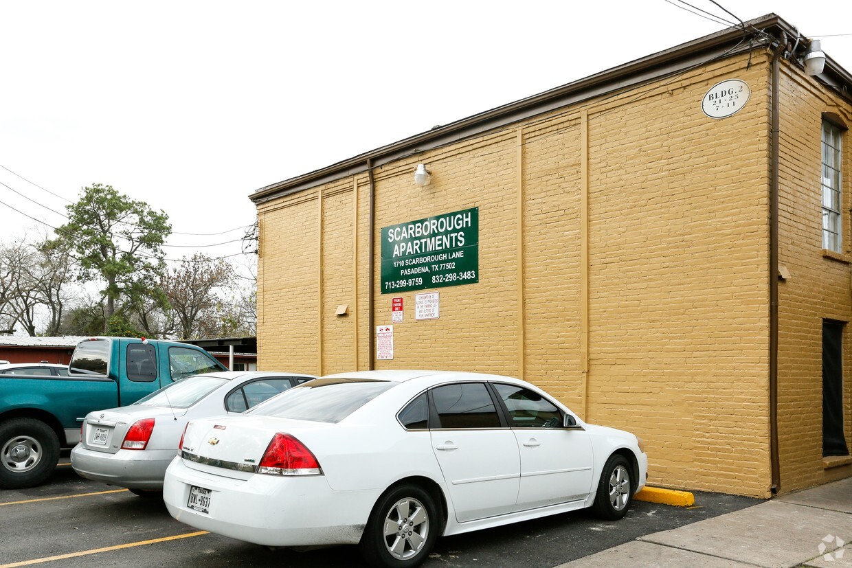 Building Photo - Scarborough Lane Apartments