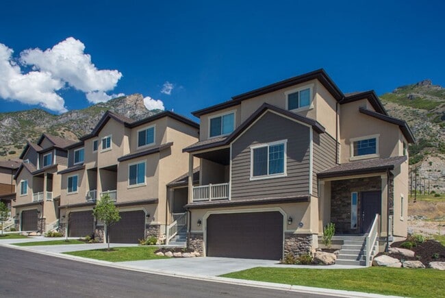 Building Photo - Newer 3 Bed Town Home - Provo's Southeast Bench