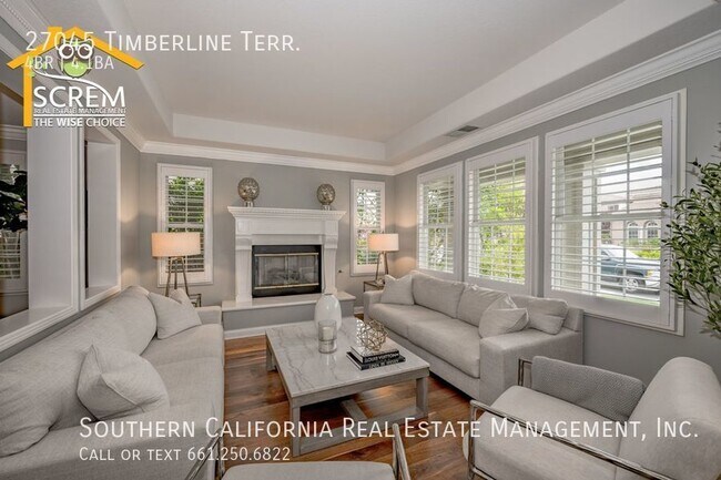 Building Photo - Stunning Four Bedroom Pool Home with Views...