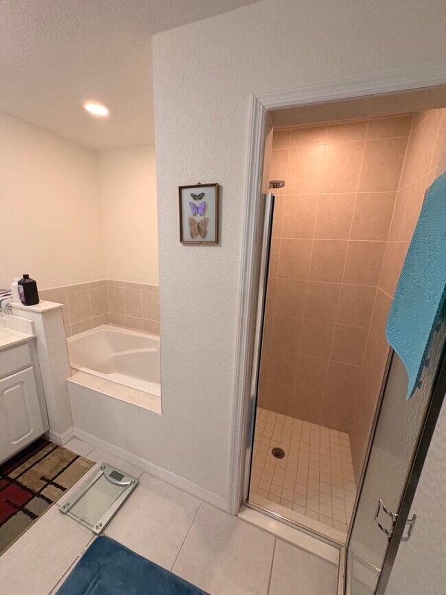 Foto del edificio - 215 West Blvd