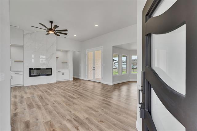 Foto del edificio - 157 Country Pl Ln