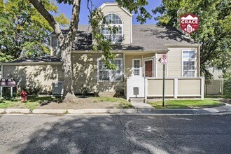 Building Photo - 5863 W Atlantic Pl