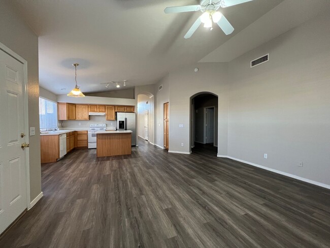 Building Photo - Mesquite Canyon Cul-De-Sac Home