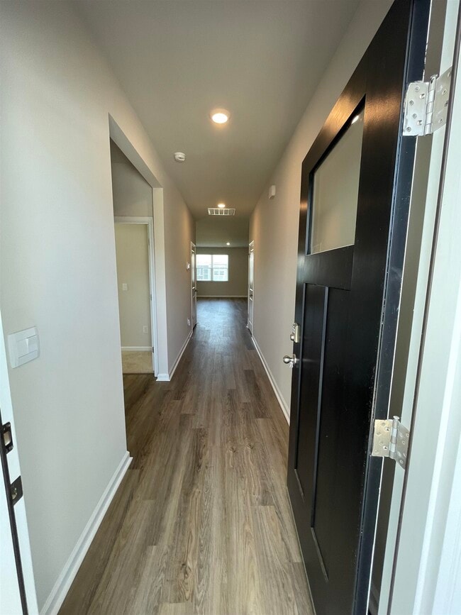 Foto del edificio - 5175 Yellowstone Dr