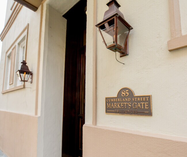 Foto del edificio - First Floor French Quarter Condo