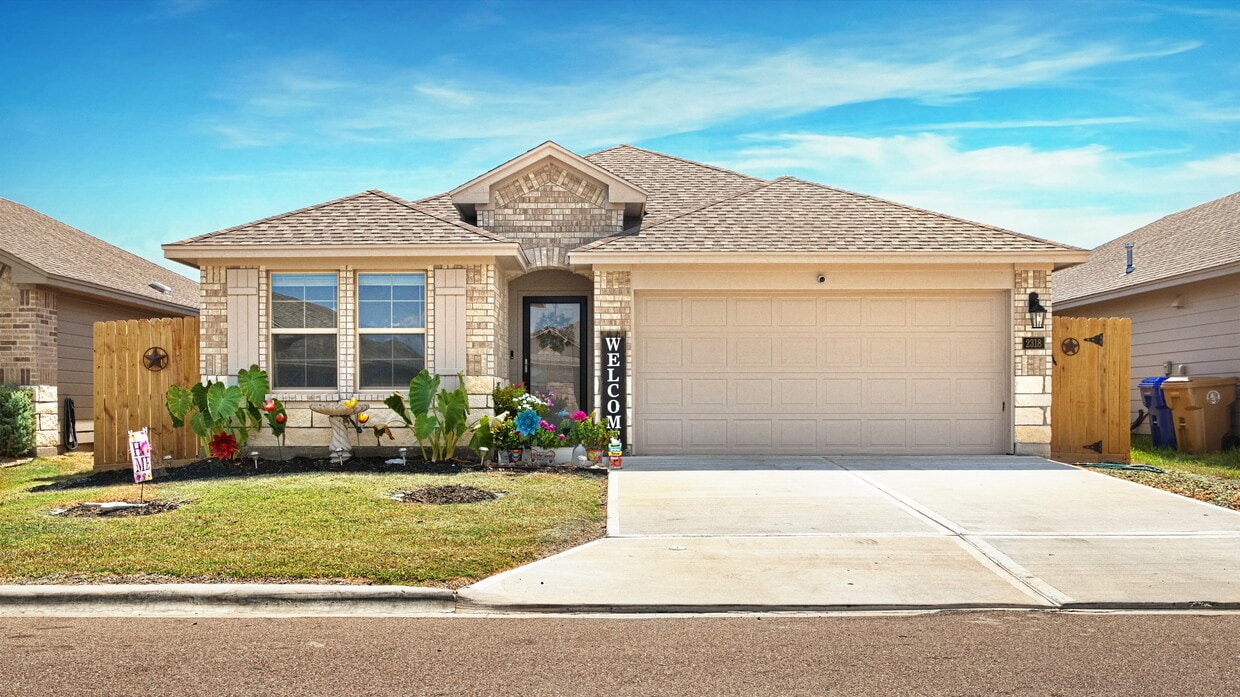Foto principal - 2318 Delightful Ln