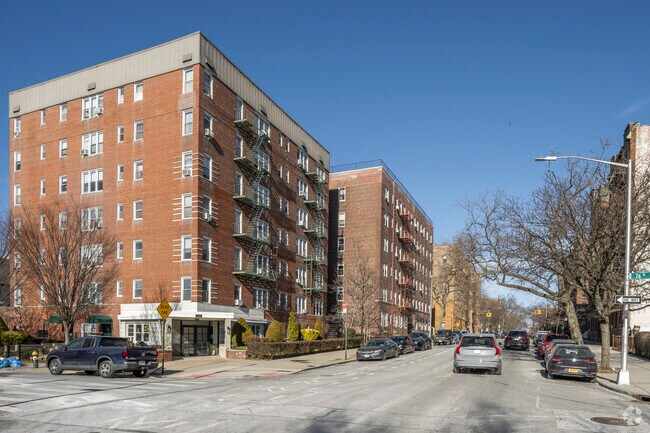 Building Photo - The Boulevard