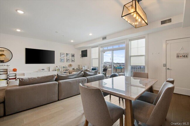 Foto del edificio - 422 Marina Pointe Dr